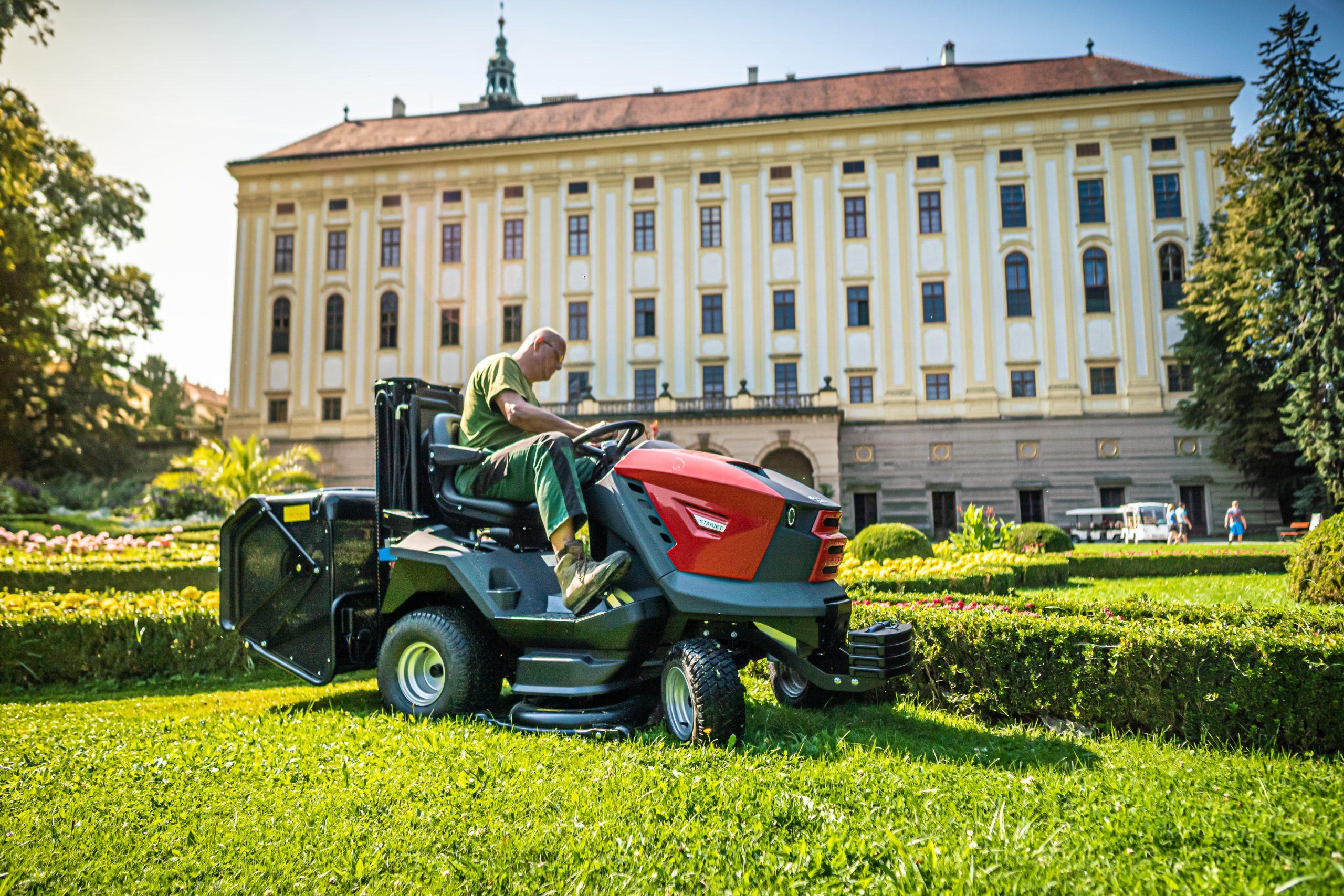 Teď je ideální čas pořídit zahradní traktor: připravte se na sezónu včas